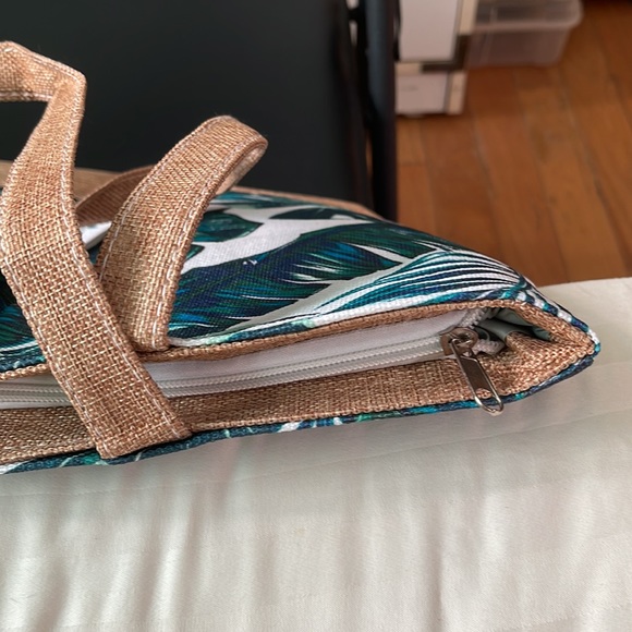 Hawaii Taro/Kalo Tote Bag - Picture 12 of 13